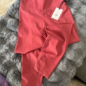 NWT IVL Scallop Trim Leggings size 8 in CORAL